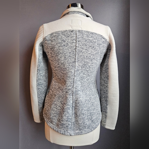 The North Face Women's Gray and Cream Jacket - Picture 3 of 4